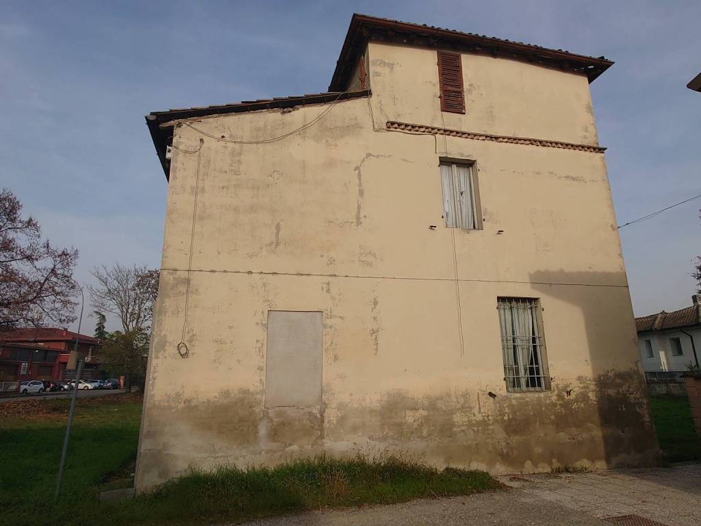 Villa a Piacenza in Via Mafalda di Savoia - Foto 2