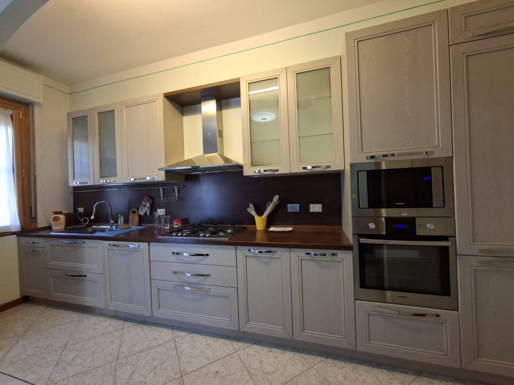 Appartamento a Scandicci in Via Vincenzo Monti - Foto 5