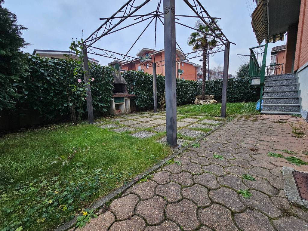 Appartamento a Leinì in Via Martiri dei Lager, 18 - Foto 3