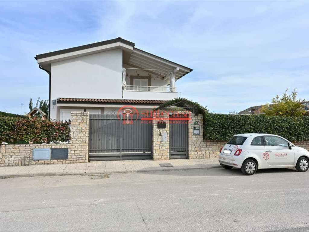 Villa a Trani in via Martiri di Palermo - Foto 4
