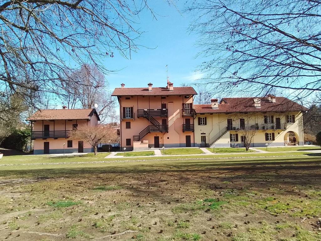 Villa a Castelletto sopra ticino in Via Sambrasca, 4 - Foto 4