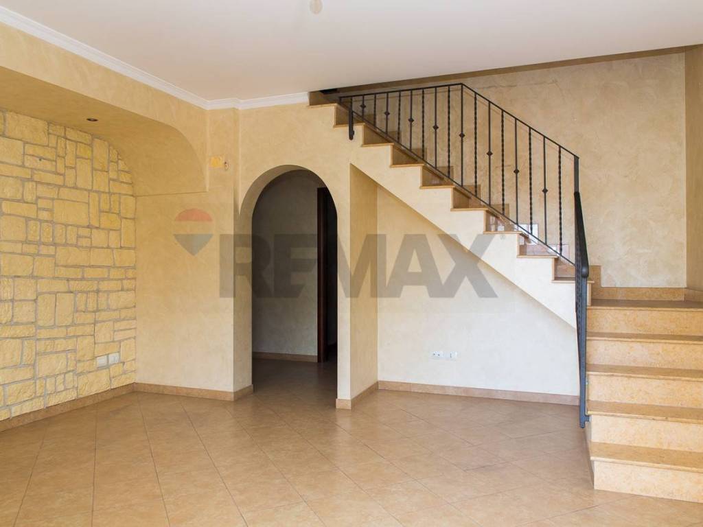 Casa indipendente a Belpasso in Via Emanuela Setticarraro, 59 - Foto 4