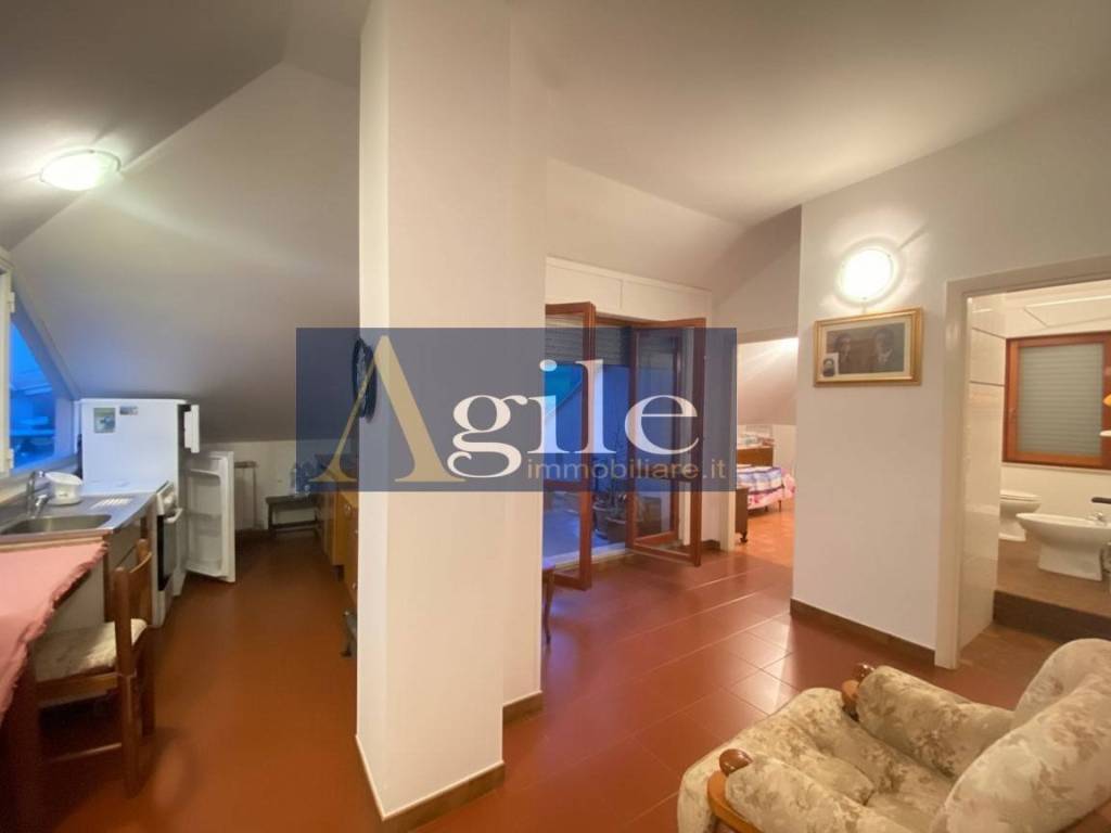 Appartamento a Sant'egidio alla vibrata in via raffaello - Foto 3