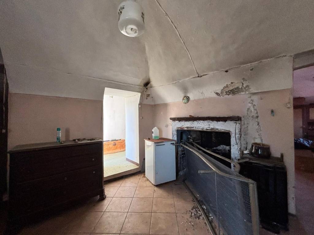 Rustico / casale a Dogliani in Borgata Valdiberti, 51 - Foto 3