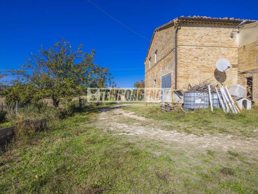 Rustico / casale a Corridonia in Contrada Massaccio - Foto 5