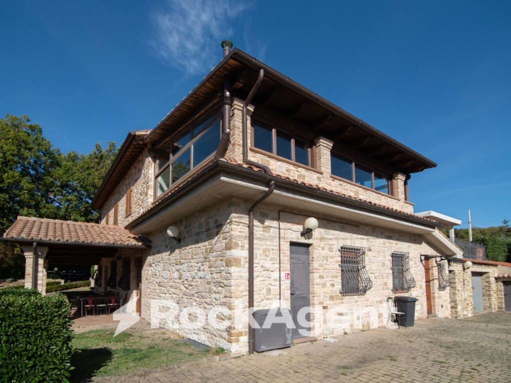 Rustico / casale a Frontone in Via Colombara - Foto 5