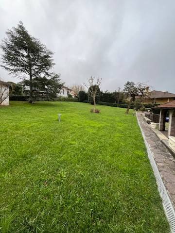 Villa a Tortona in Strada Comunale Viola-Rosè Faceto - Foto 2