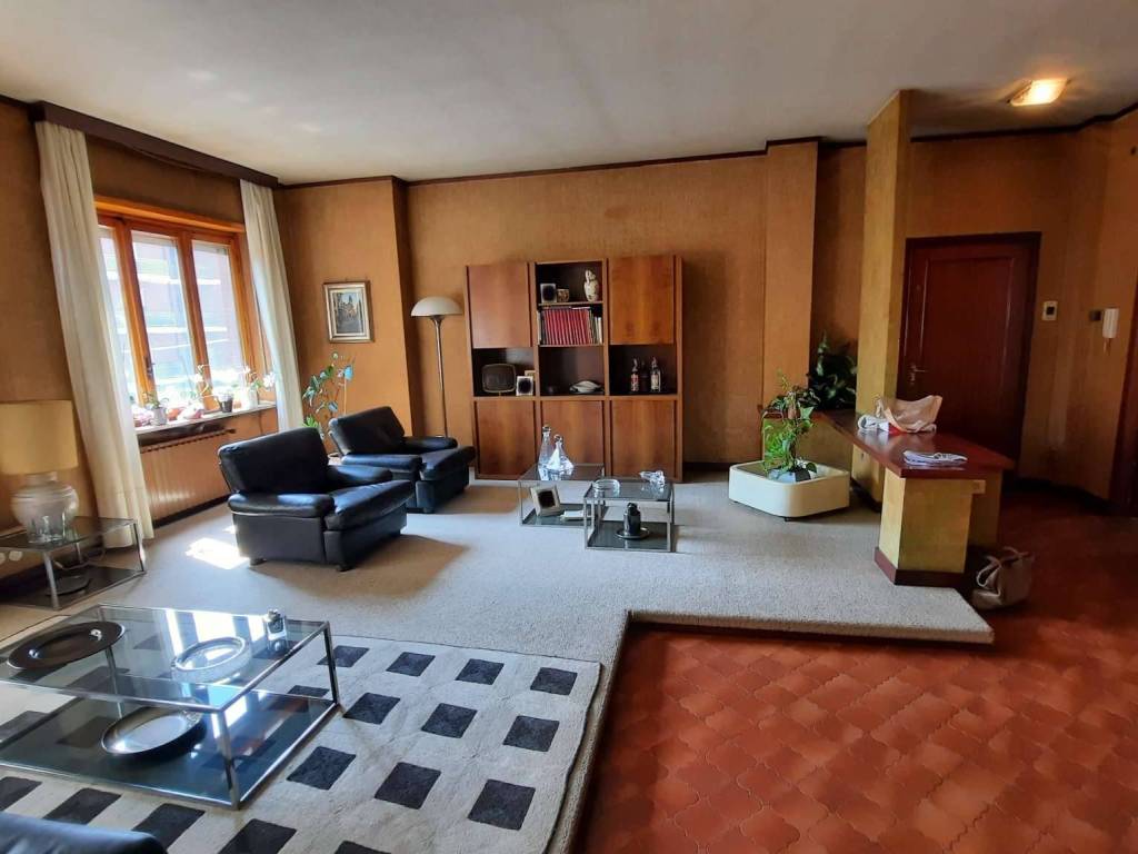 Casa indipendente a Alba in corso Bra - Foto 4
