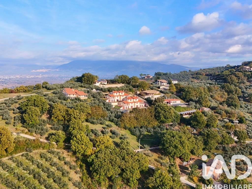 Villa a Bettona in Via Cinque Cerri, 30 - Foto 3