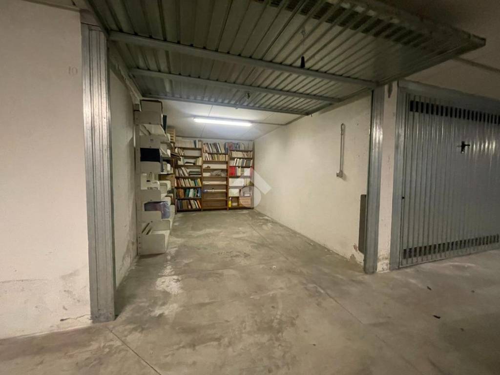 Box / garage a Trento in Via Fratelli Fontana, 32 - Foto 3