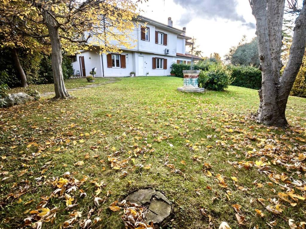 Villa a Jesi - Foto 2