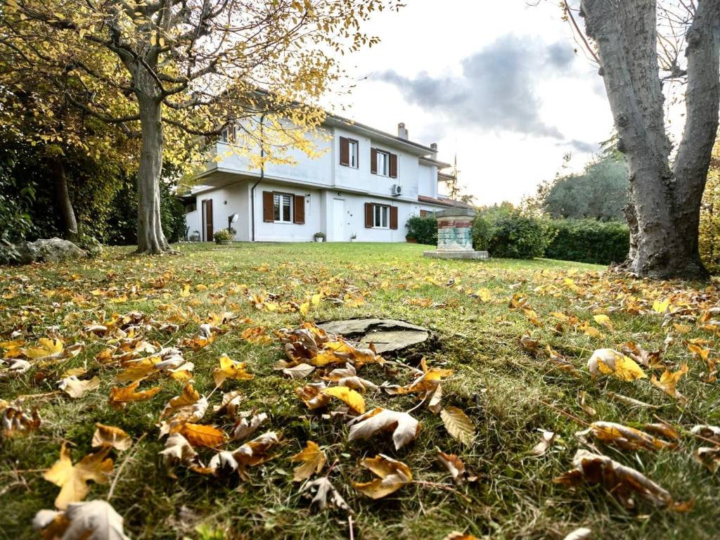 Villa a Jesi - Foto 3