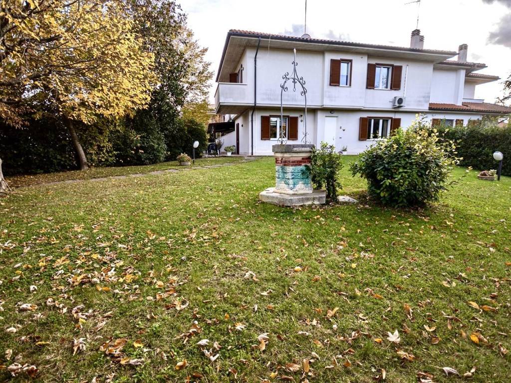 Villa a Jesi - Foto 4