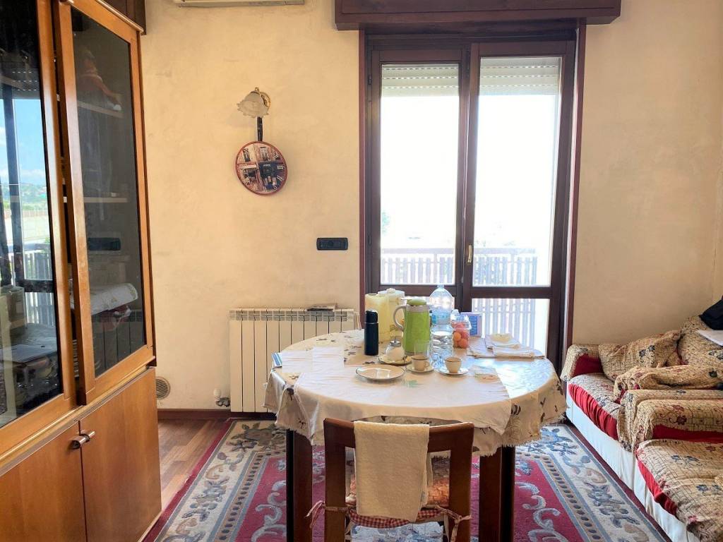 Appartamento a Grandate in Via Giacomo Leopardi - Foto 2
