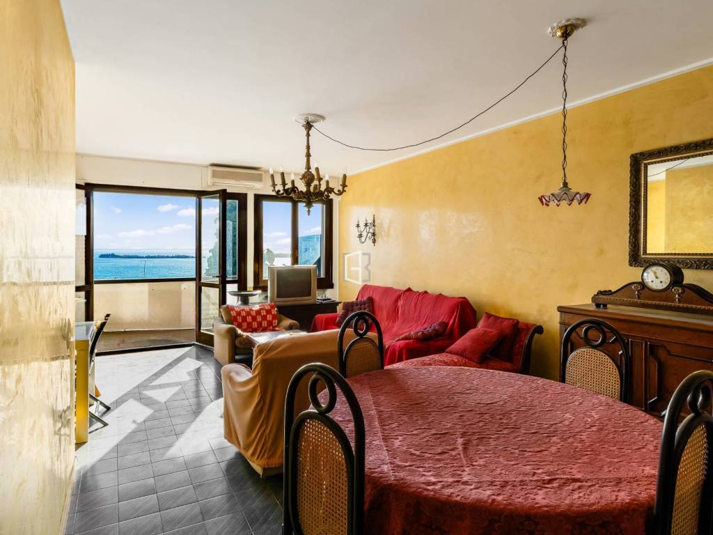 Appartamento a Gardone riviera in Via Ronciglio, 8 - Foto 3