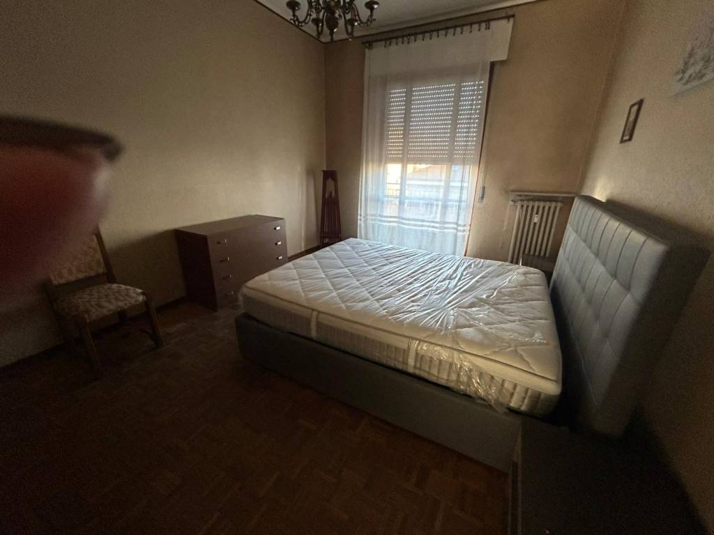Appartamento a Alessandria in Viale Medaglie d'Oro - Foto 5