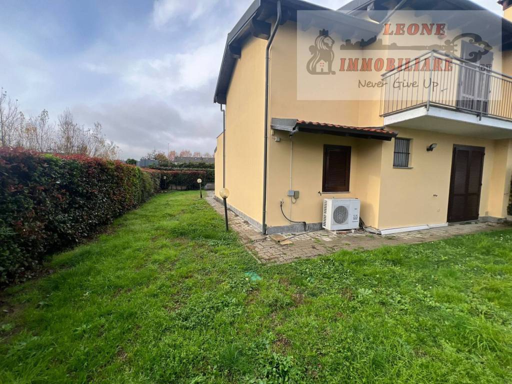 Villetta a schiera a Landriano in Via Glicine, 4 - Foto 3