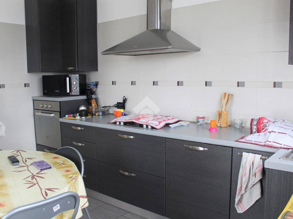 Appartamento a Momo in Via Provinciale, 2 - Foto 3