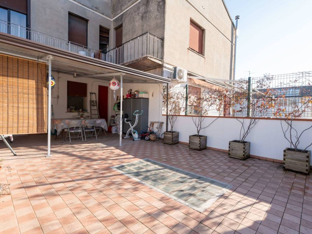 Appartamento a Ferrara in Via Almerigo Storari - Foto 3
