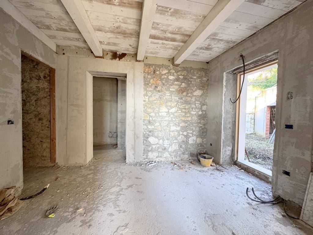 Appartamento a Sarzana in Via Falcinello - Foto 3