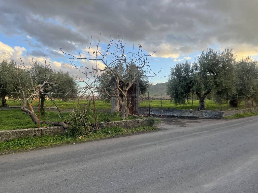 Terreno a Bronte in Contrada Barbaro - Foto 2