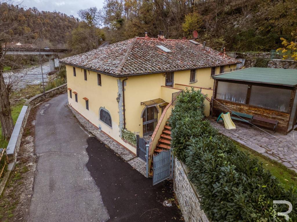 Rustico / casale a Scarperia e san piero in Strada Regionale della Futa - Foto 5