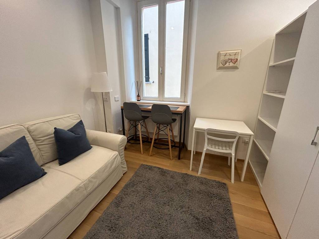 Appartamento a Como in Via Giuseppe Brambilla, 30 - Foto 2