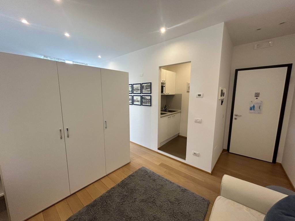 Appartamento a Como in Via Giuseppe Brambilla, 30 - Foto 3