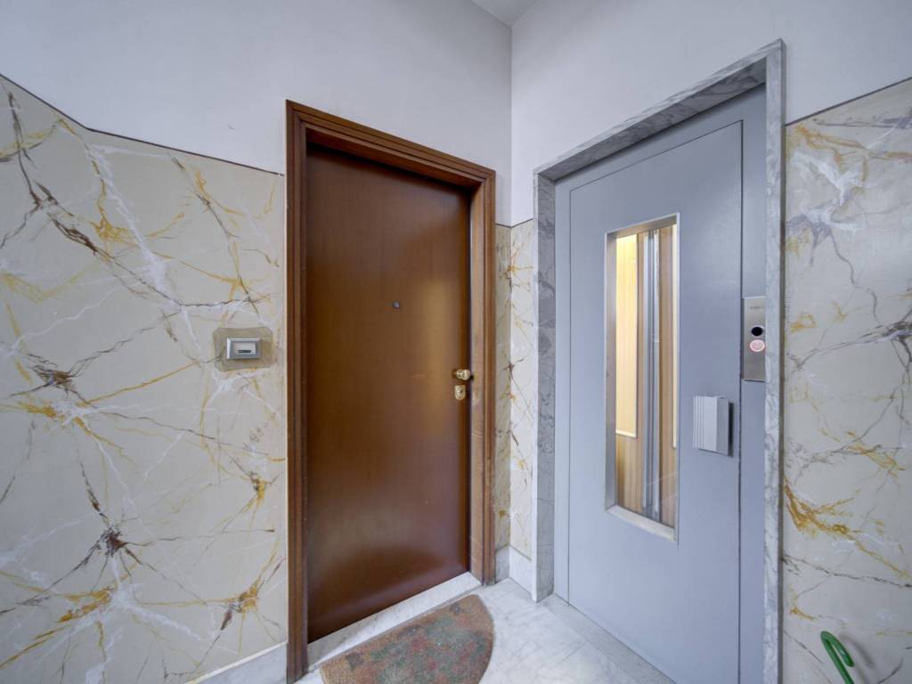 Appartamento a Venaria reale in Via Pietro Motrassino, 8 - Foto 4