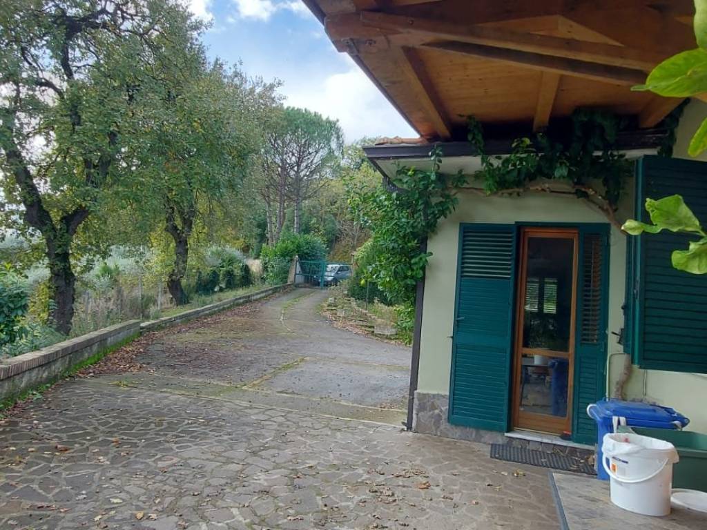 Villa a Benevento in Via Antonio Cifaldi - Foto 4