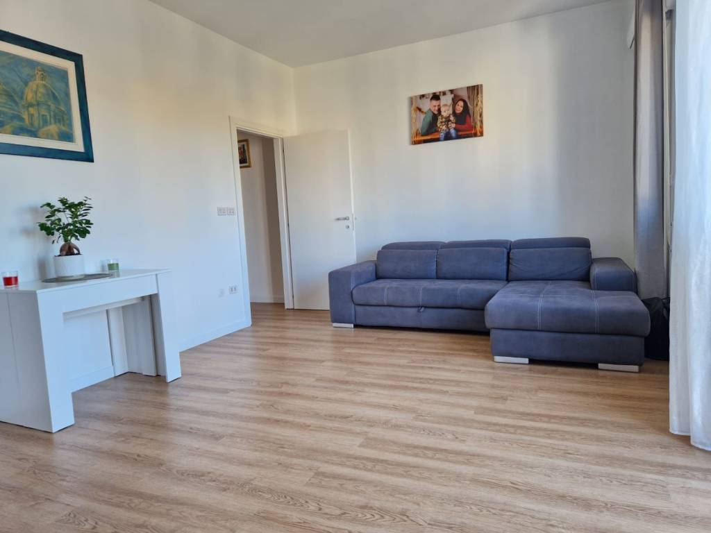 Appartamento a Aprilia in Via Cesare Pascarella - Foto 4