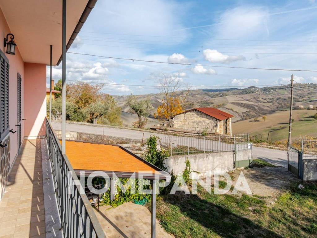 Appartamento a Ariano irpino in Contrada Maddalena - Foto 4