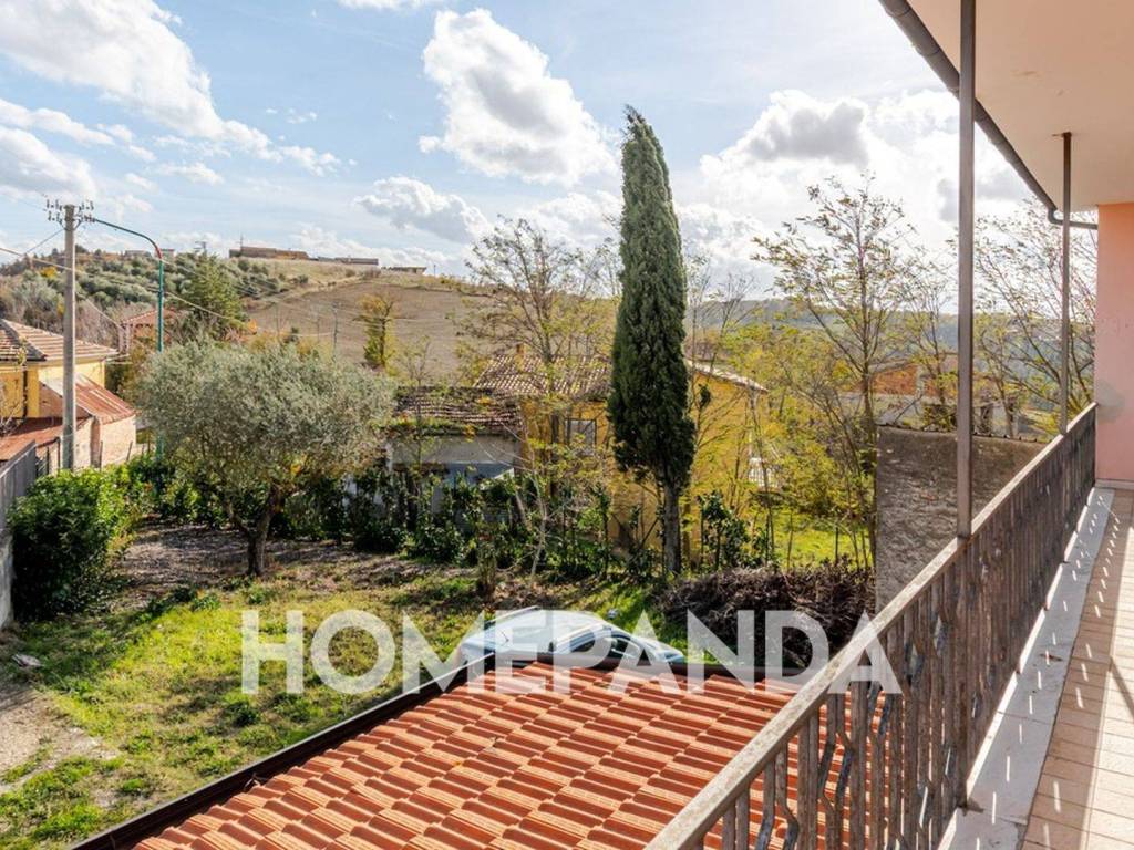 Appartamento a Ariano irpino in Contrada Maddalena - Foto 5