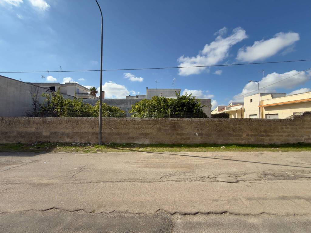 Villa a Lizzanello in Via Q. F. Massimo, 19 - Foto 2