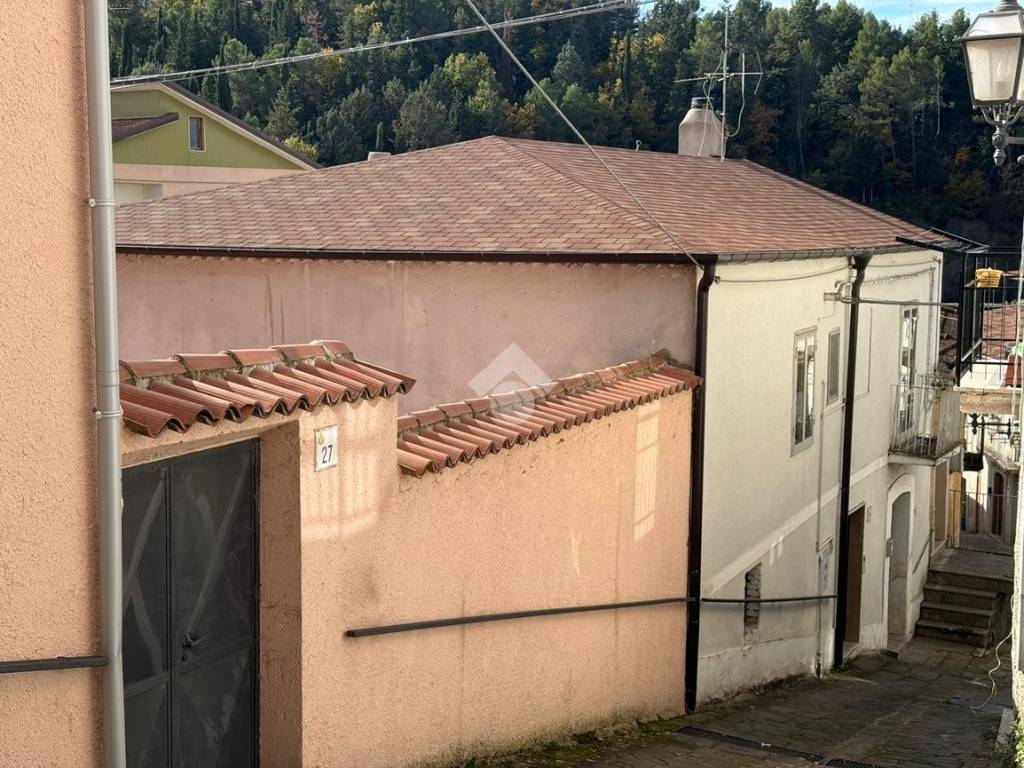 Appartamento a Tito in VIA BORGO SAN DONATO, 29 - Foto 2