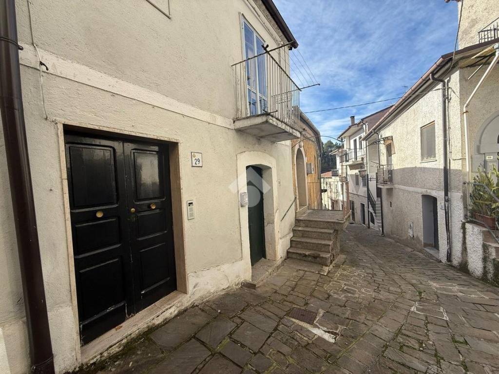 Appartamento a Tito in VIA BORGO SAN DONATO, 29 - Foto 3