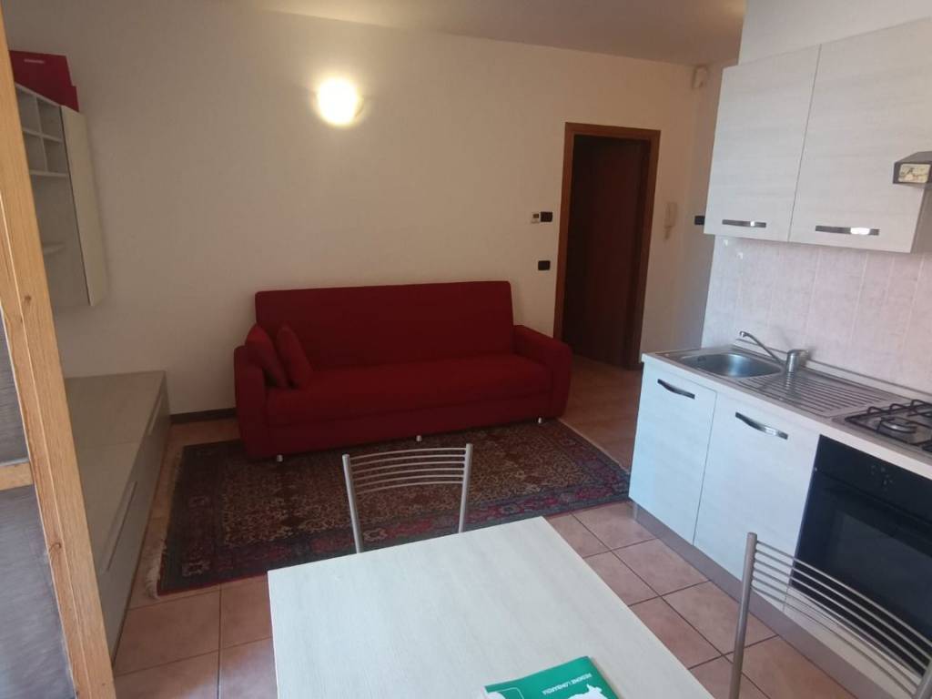Appartamento a Cardano al campo in Via Montecchio, 12 - Foto 4