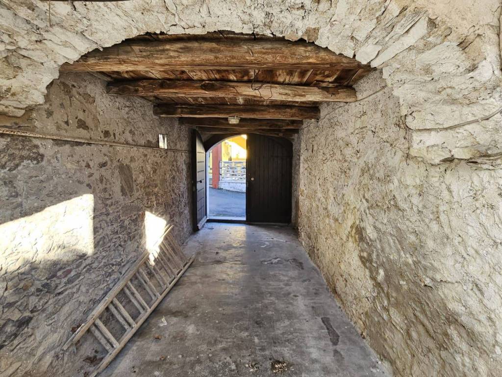 Rustico / casale a Omegna in Via Superiore - Foto 2