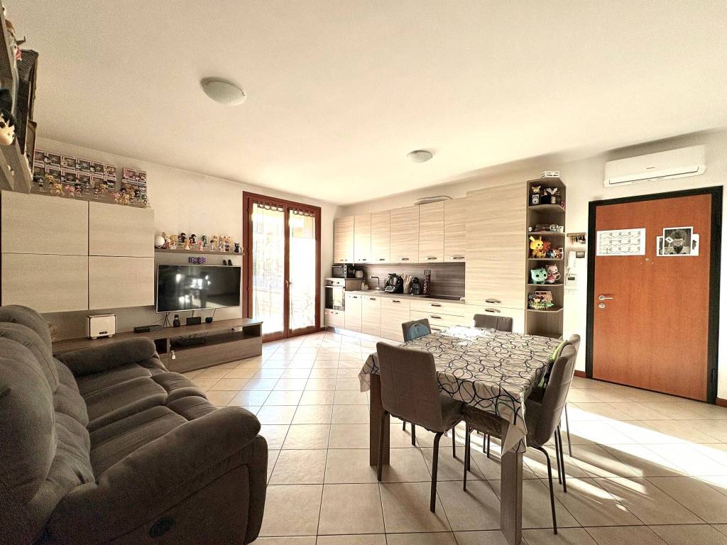 Appartamento a Castelverde in Via Redenzione, 12 - Foto 3