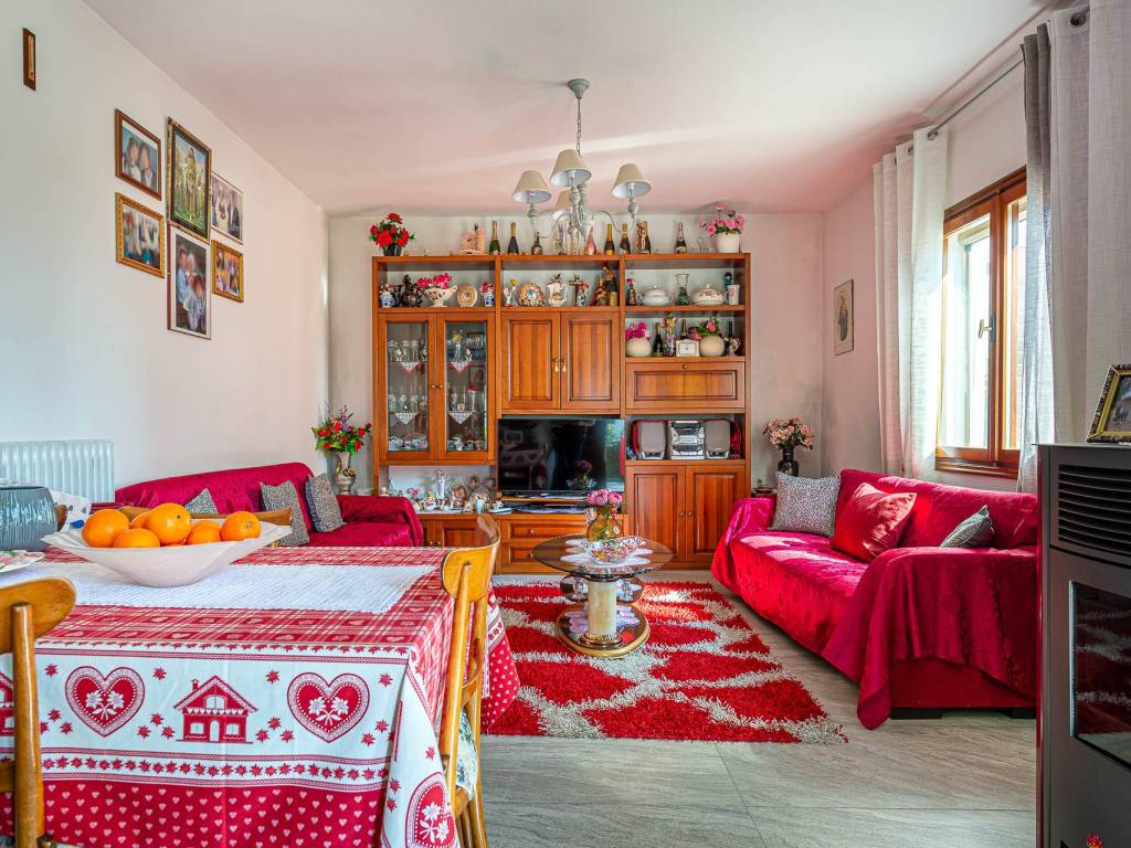 Villa a Rossano veneto in Via Asiago - Foto 2