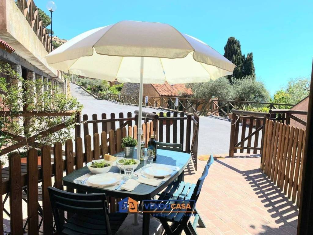 Appartamento a Finale ligure in Via dei Navigatori, 83 - Foto 3