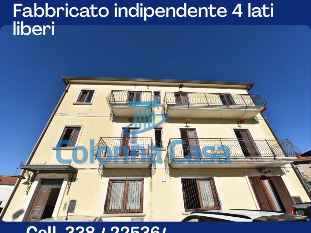 Palazzo / stabile a Forino in Piazza Angelo Laudati - Foto 2