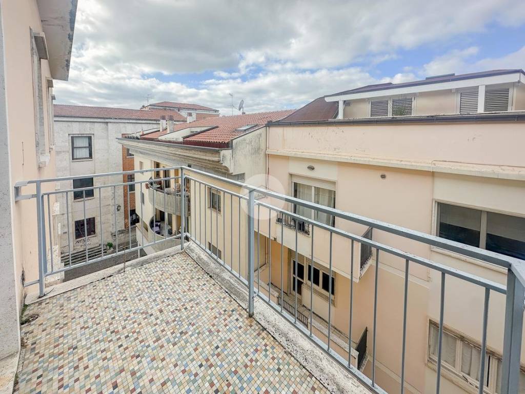 Appartamento a Teramo in Via Crescenzio Scarselli, 1 - Foto 5