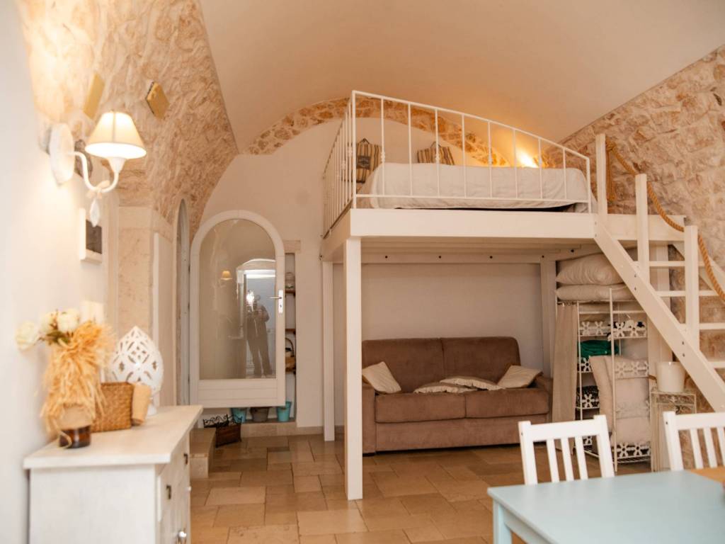 Casa indipendente a Ostuni in Via Giovanni Battista Vico - Foto 5