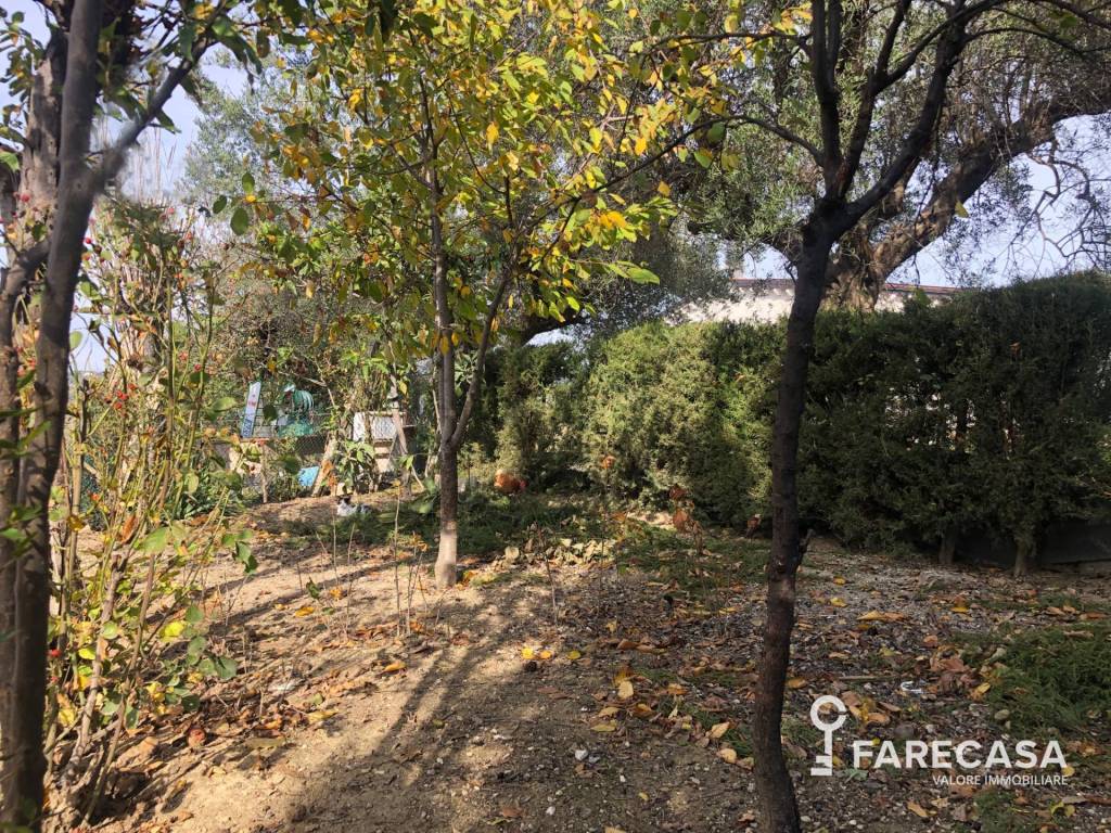 Casa indipendente a Bellante in Via Federico Fellini, 4 - Foto 3