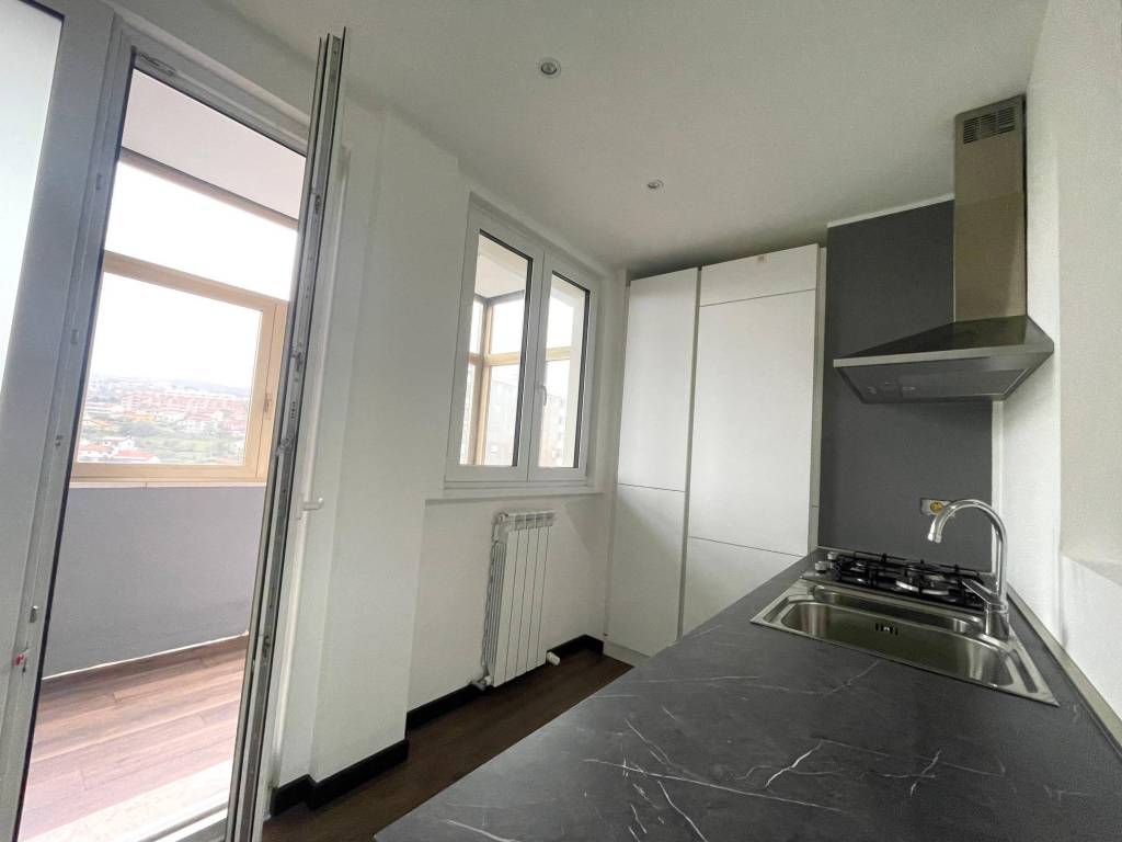 Appartamento a Trieste in Via Girolamo Frescobaldi, 19 - Foto 2