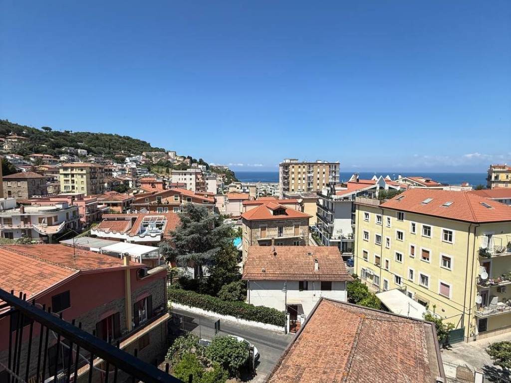 Appartamento a Agropoli in Via Giosuè Carducci - Foto 2