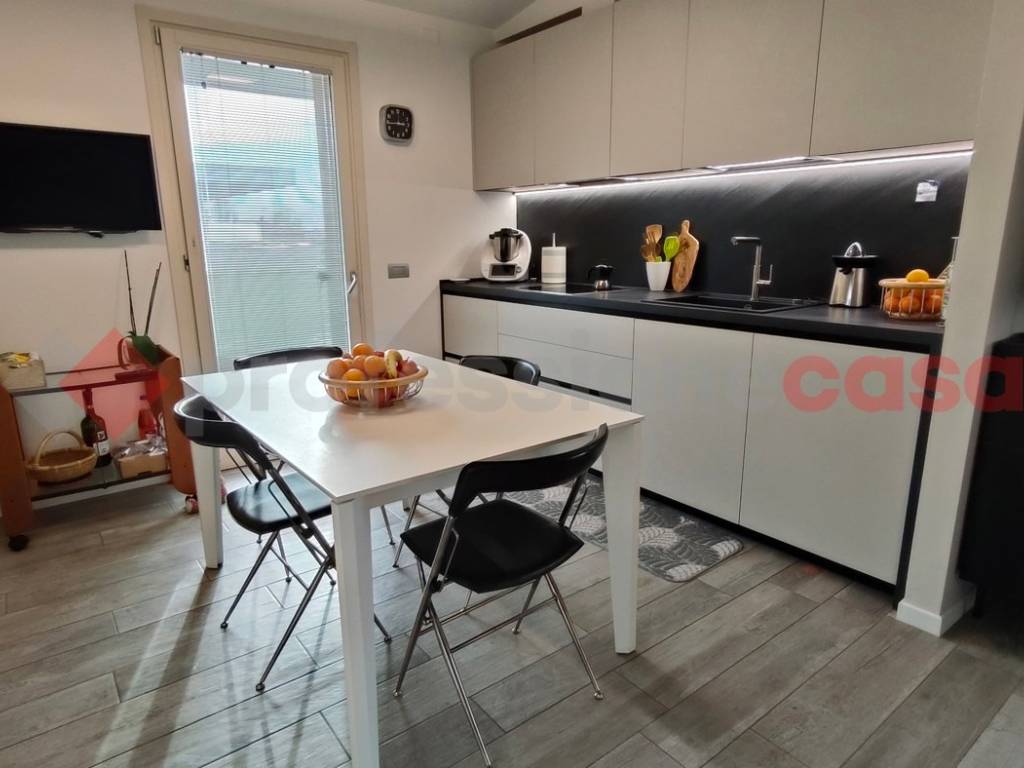 Attico / mansarda a Montelupo fiorentino in Via Fratelli Cervi - Foto 3