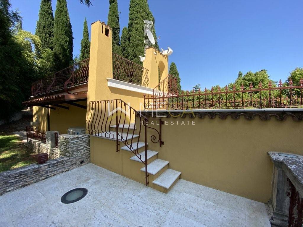 Villa a Sirmione in Via Caio Valerio Catullo - Foto 5