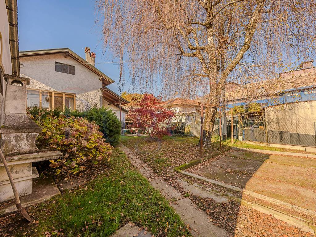 Villa a Cossato in Via Piero Maffei, 375 - Foto 4